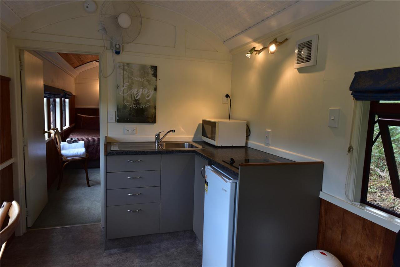 Woodlyn Park Motel Waitomo Caves Exterior photo